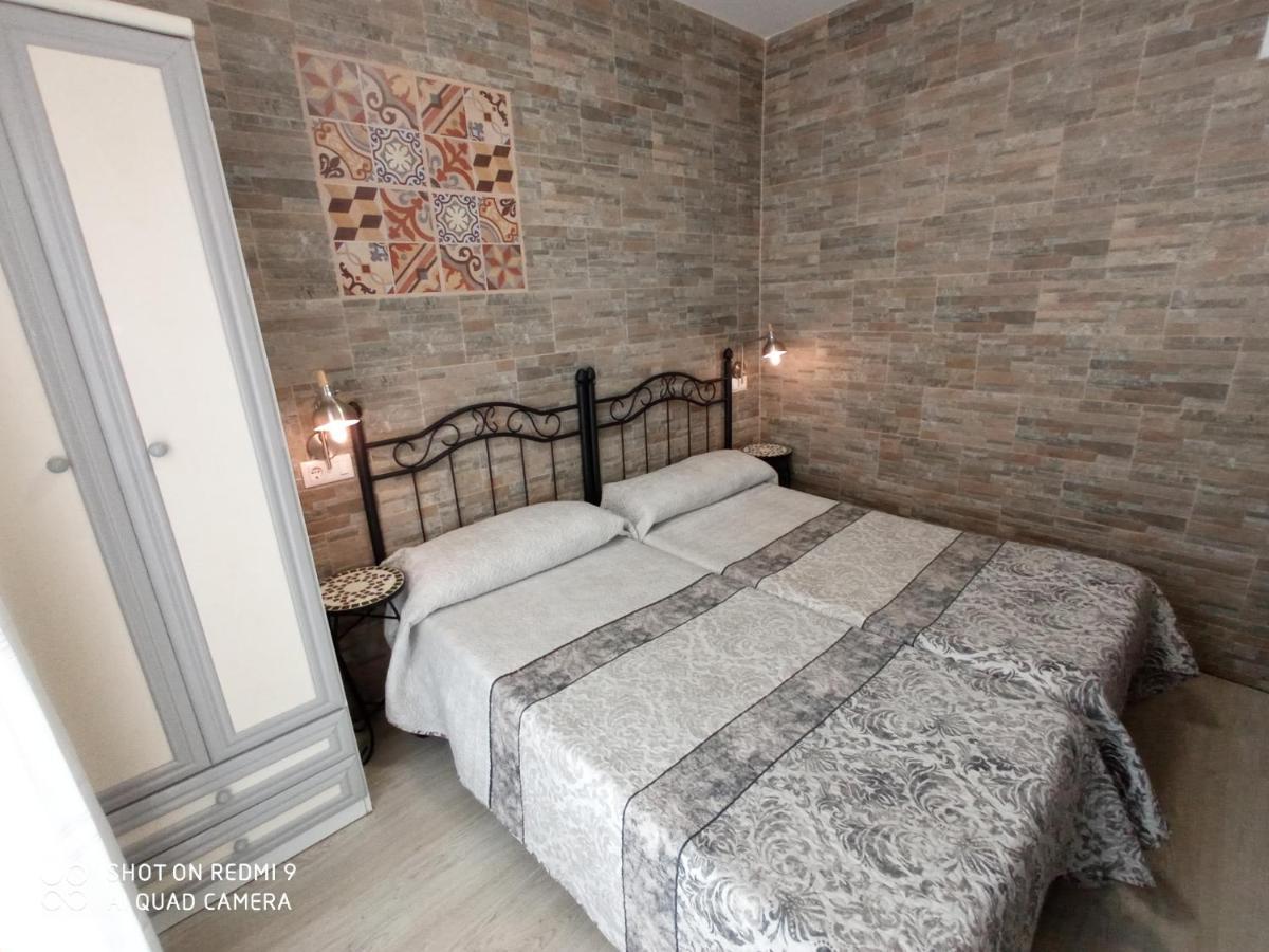 Apartamentos La Casona De Ezcaray Con Terrazas Y Patios Individuales Kültér fotó