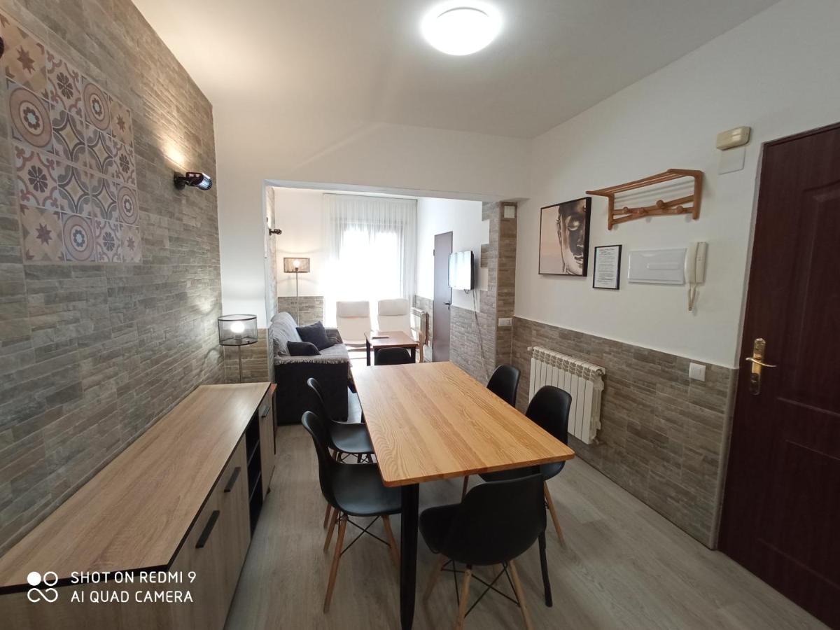 Apartamentos La Casona De Ezcaray Con Terrazas Y Patios Individuales Kültér fotó