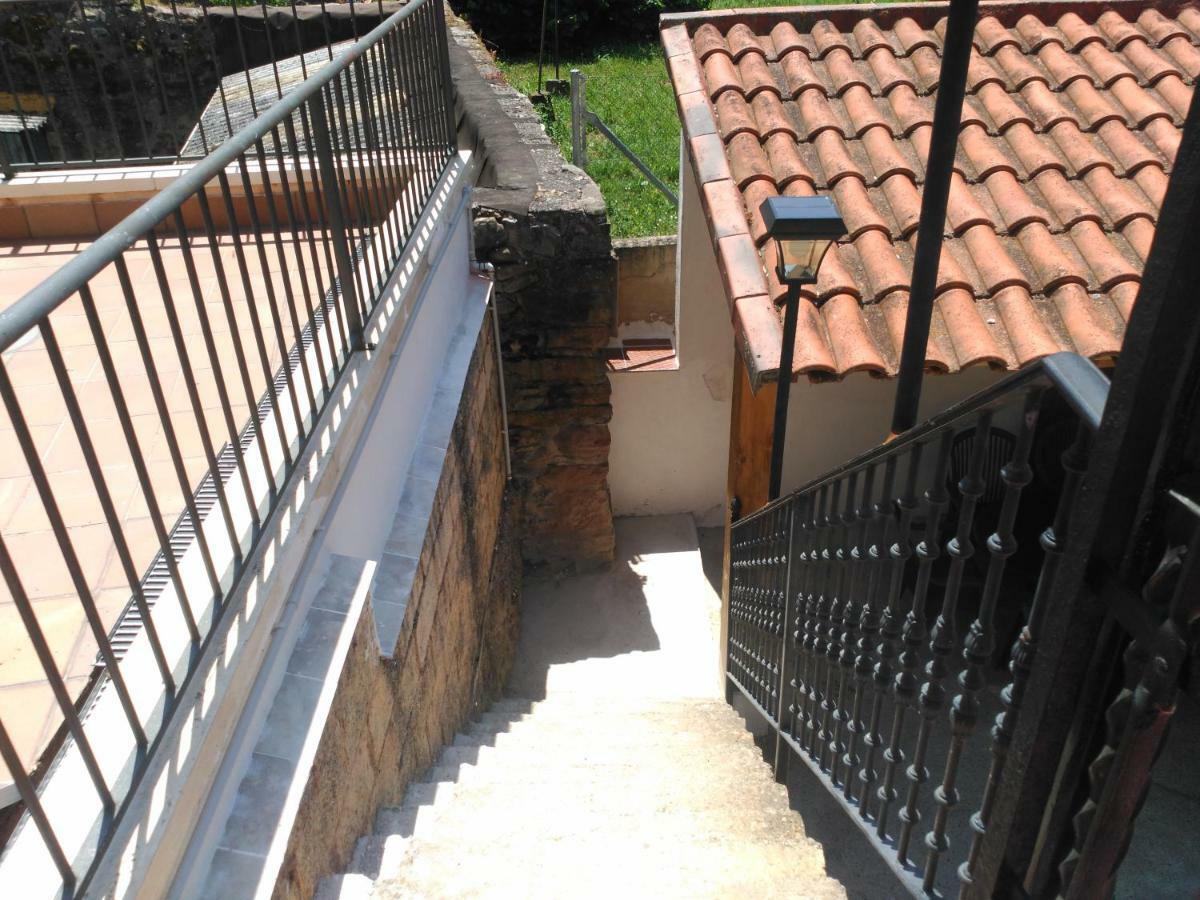 Apartamentos La Casona De Ezcaray Con Terrazas Y Patios Individuales Kültér fotó